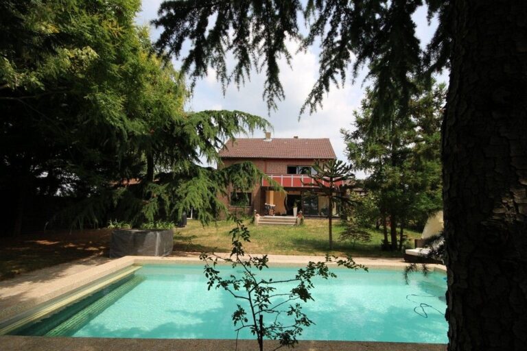 Einfamilienhaus freistehend mit Flair