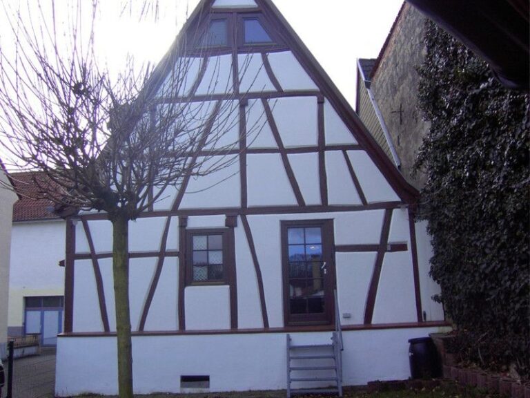 Schnuckeliges Fachwerkhaus mit Garten