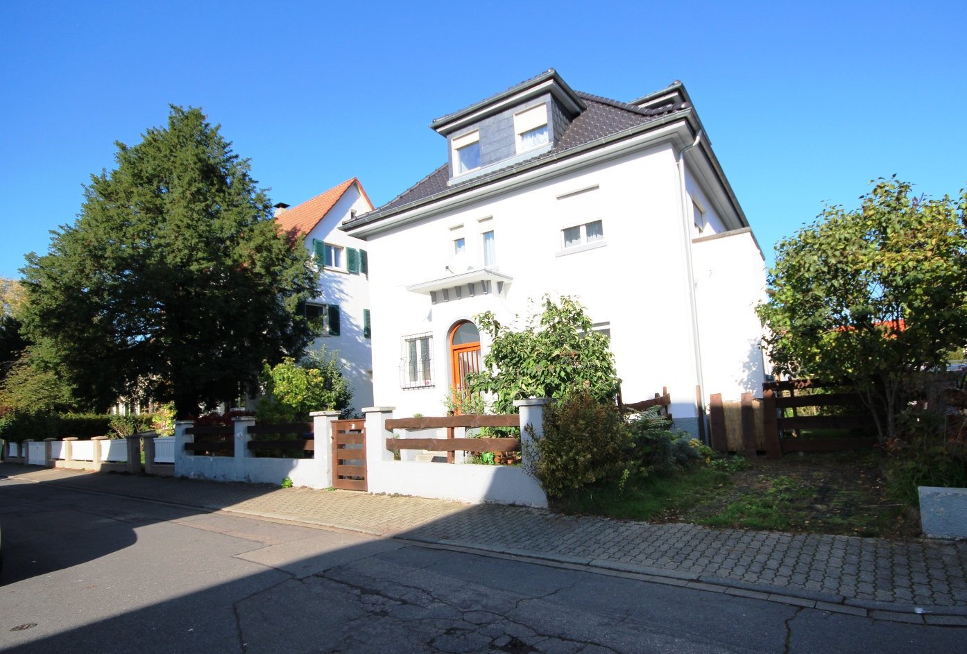 https://www.maklermarken.de/kunden/wayer-immobilien-referenzen/temp/openimmo1765977485989/6ff7e187-09fd-44e6-abc3-6198adebe2a2.JPG