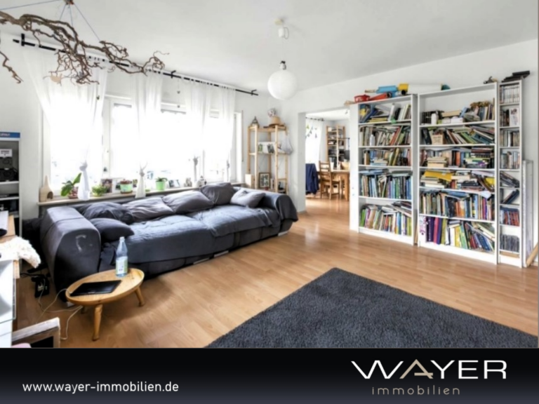 Große 4,5 Zimmer OG- Wohnung